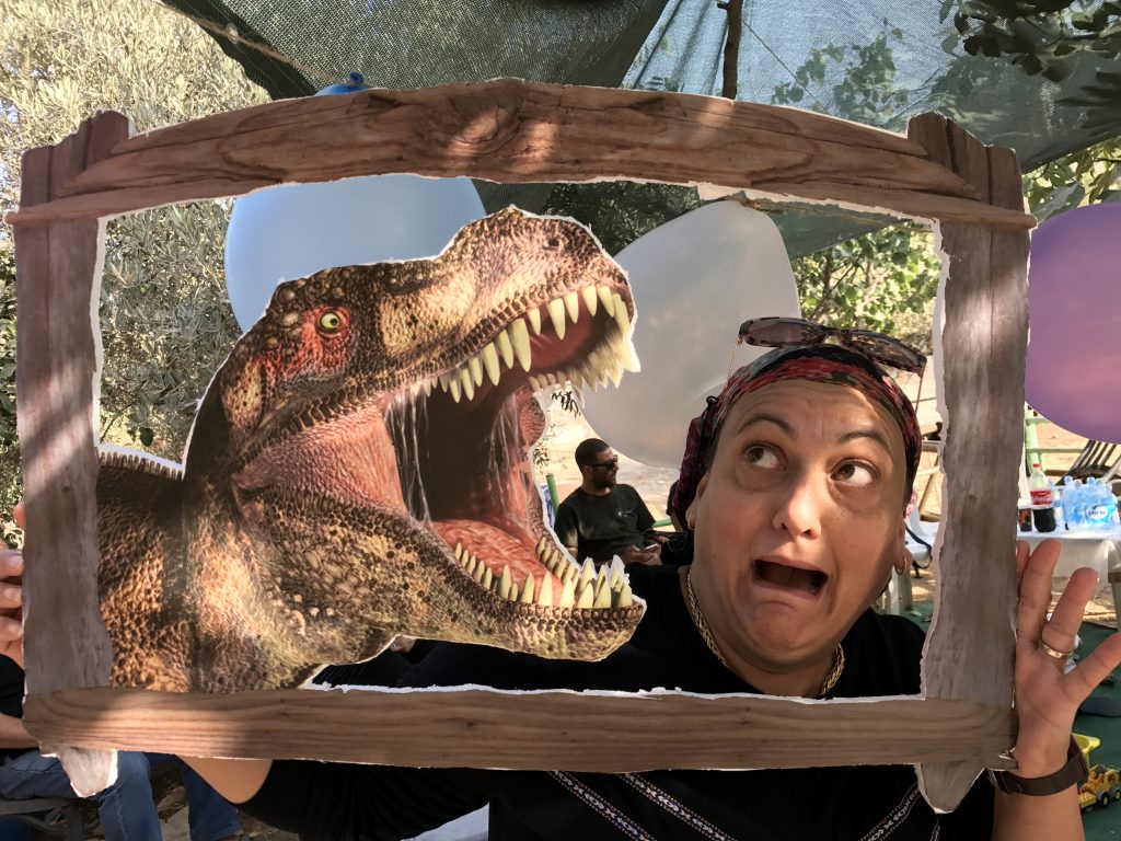 יום הולדת דינוזאורים